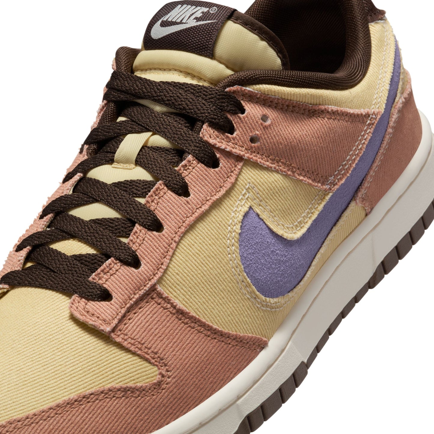 Dunk Low Retro SE Sneakers - Premium Brand Shoes for Men and Women