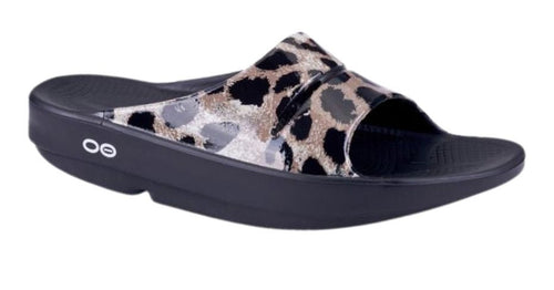 OOFOS Women's OOahh Limited Slide Sandal - Cheetah