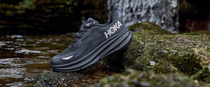 Hoka Clifton 9  GORE-TEX
