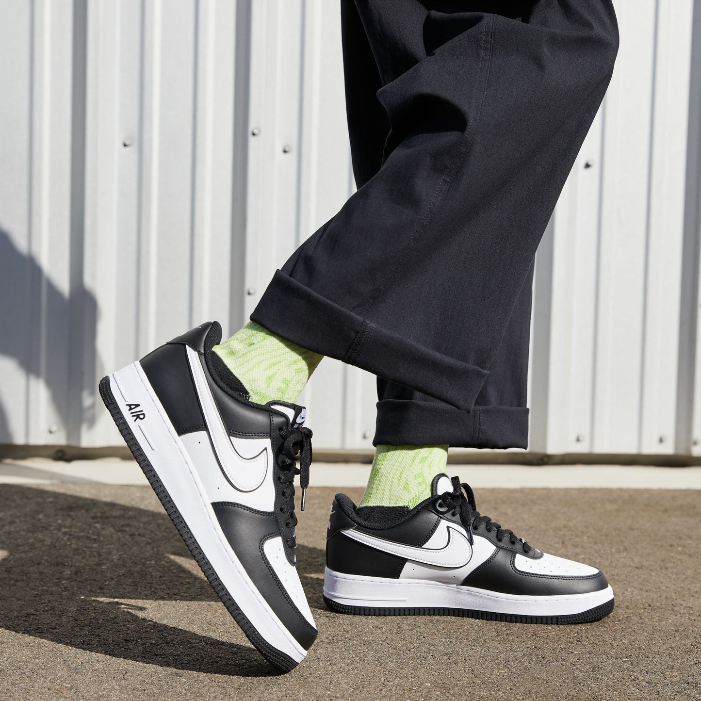Air Force 1 '07 Sneakers - Premium Brand Shoes for Men and Women
