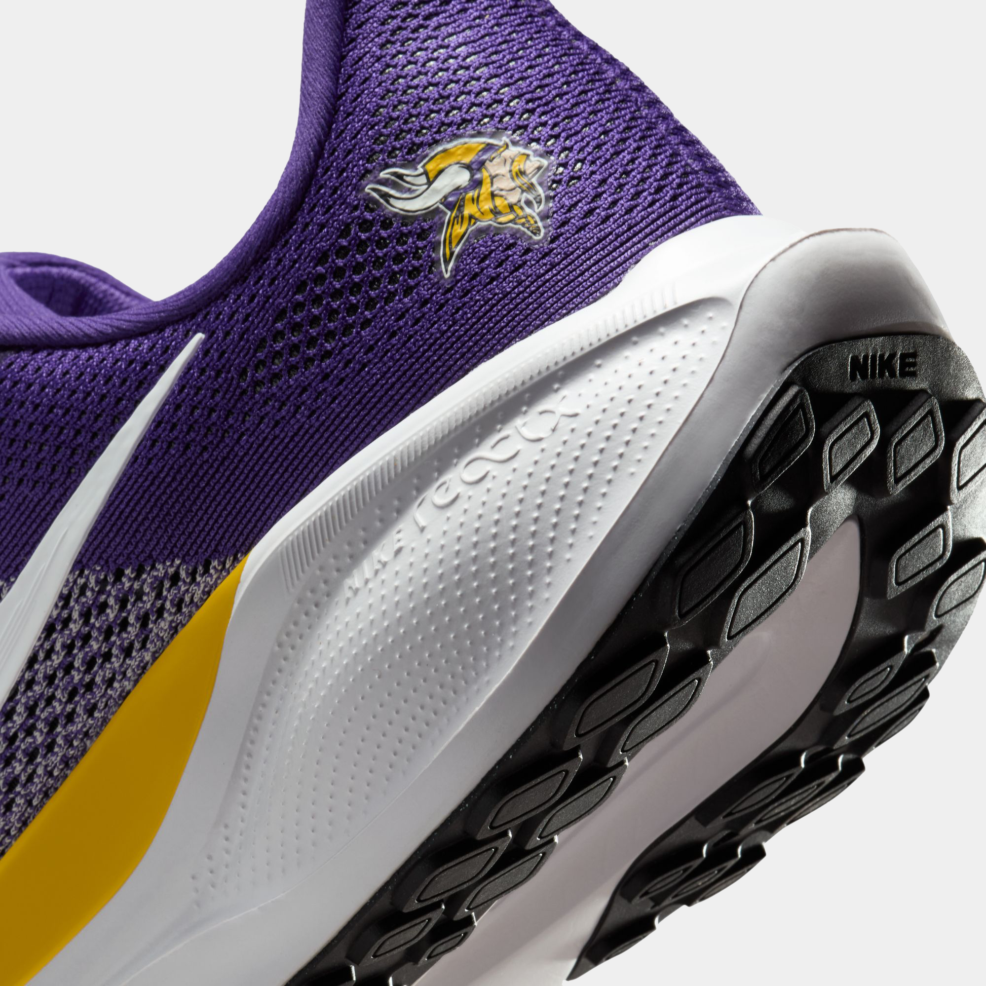 Minnesota Vikings Pegasus 41 Sneakers - Premium Brand Shoes for Men and Women