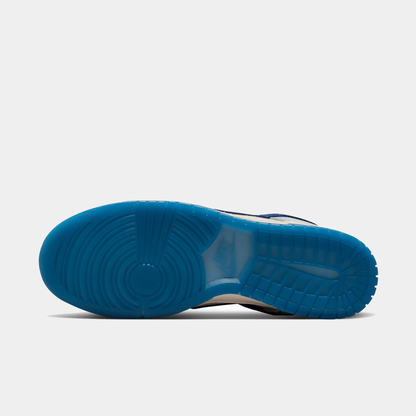 Dunk Low Retro SE Sneakers - Premium Brand Shoes for Men and Women