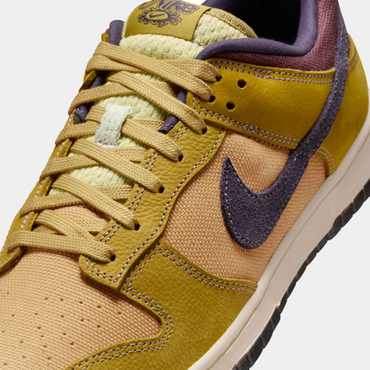 Dunk Low Retro SE Sneakers - Premium Brand Shoes for Men and Women