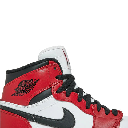 Air Jordan 1 Retro 'Chicago' (2013)