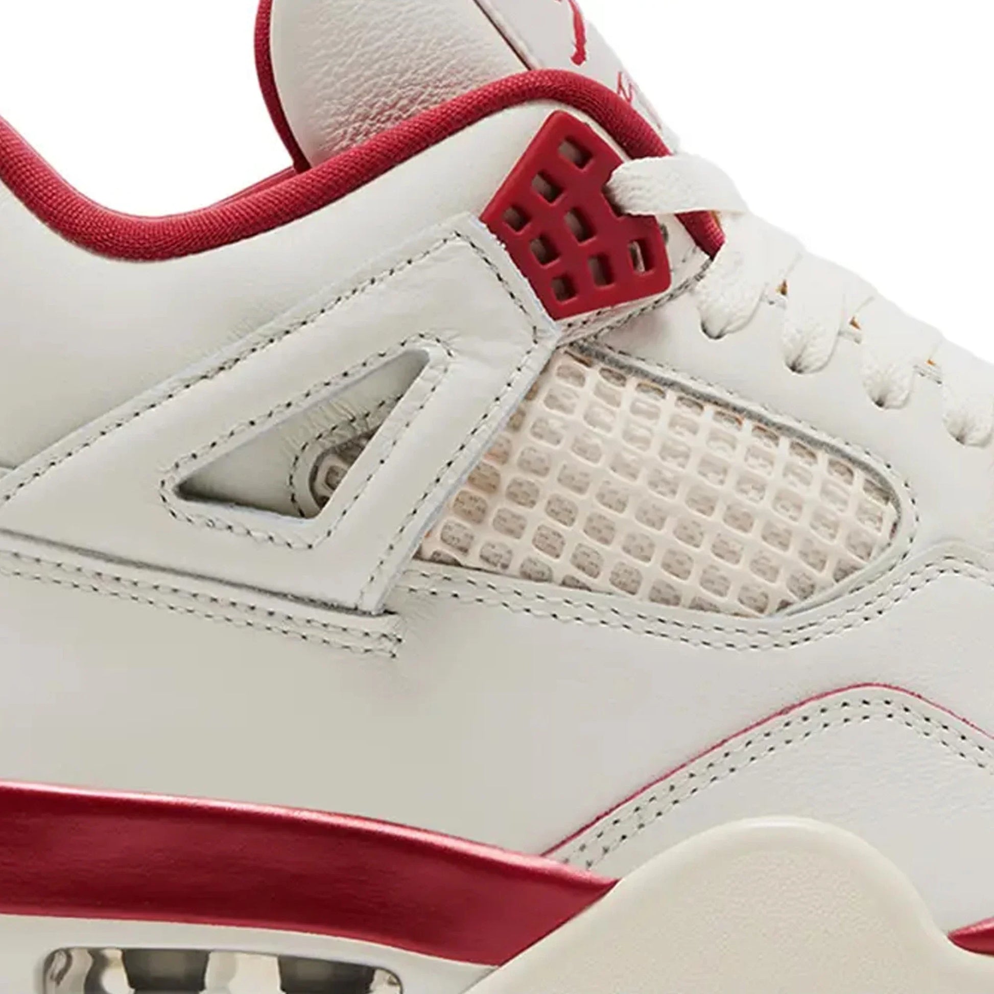 Air Jordan 4 Retro 'Valentine's Day Sierra Red' Women's (2026)