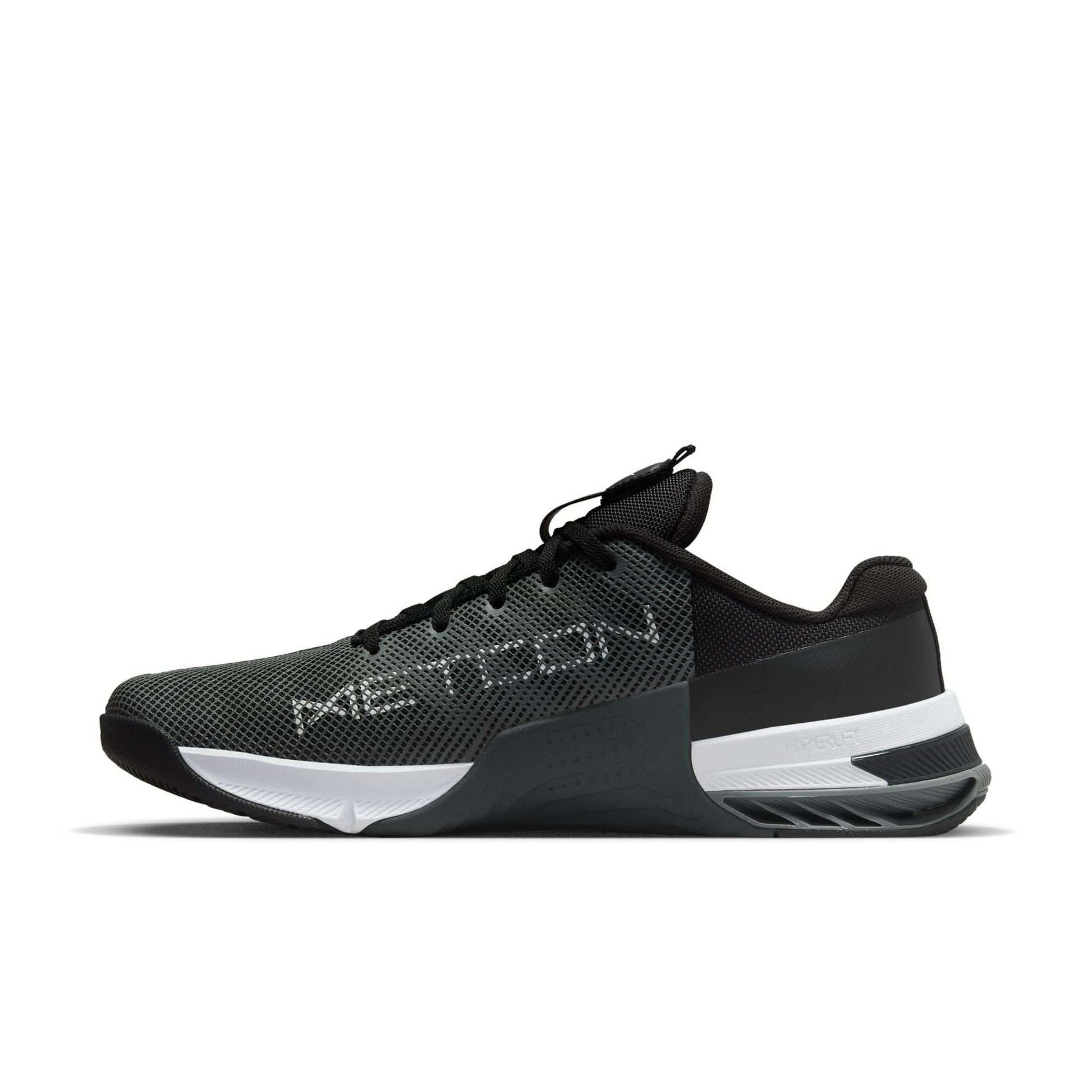 Metcon 8 Sneakers - Premium Brand Shoes for Men and Women