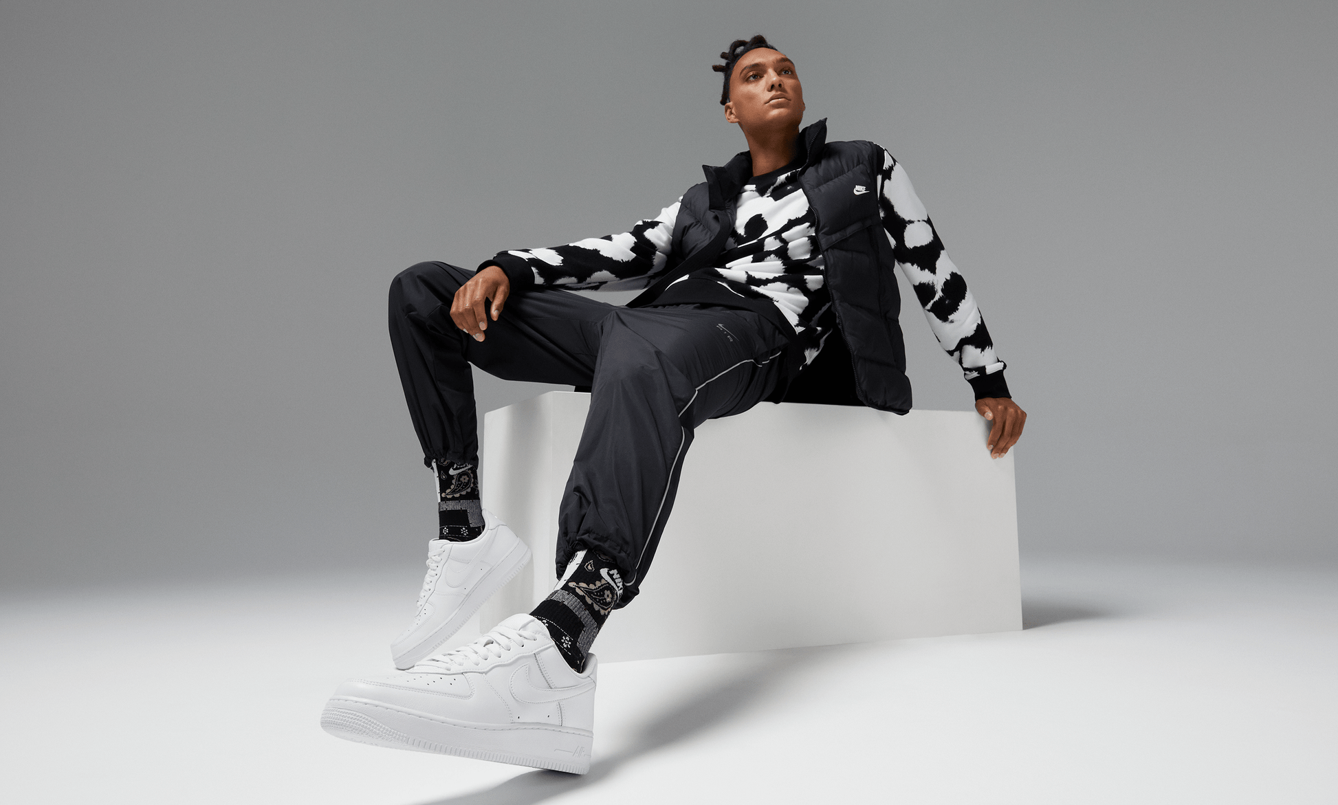 Air Force 1 '07 Sneakers - Premium Brand Shoes for Men and Women