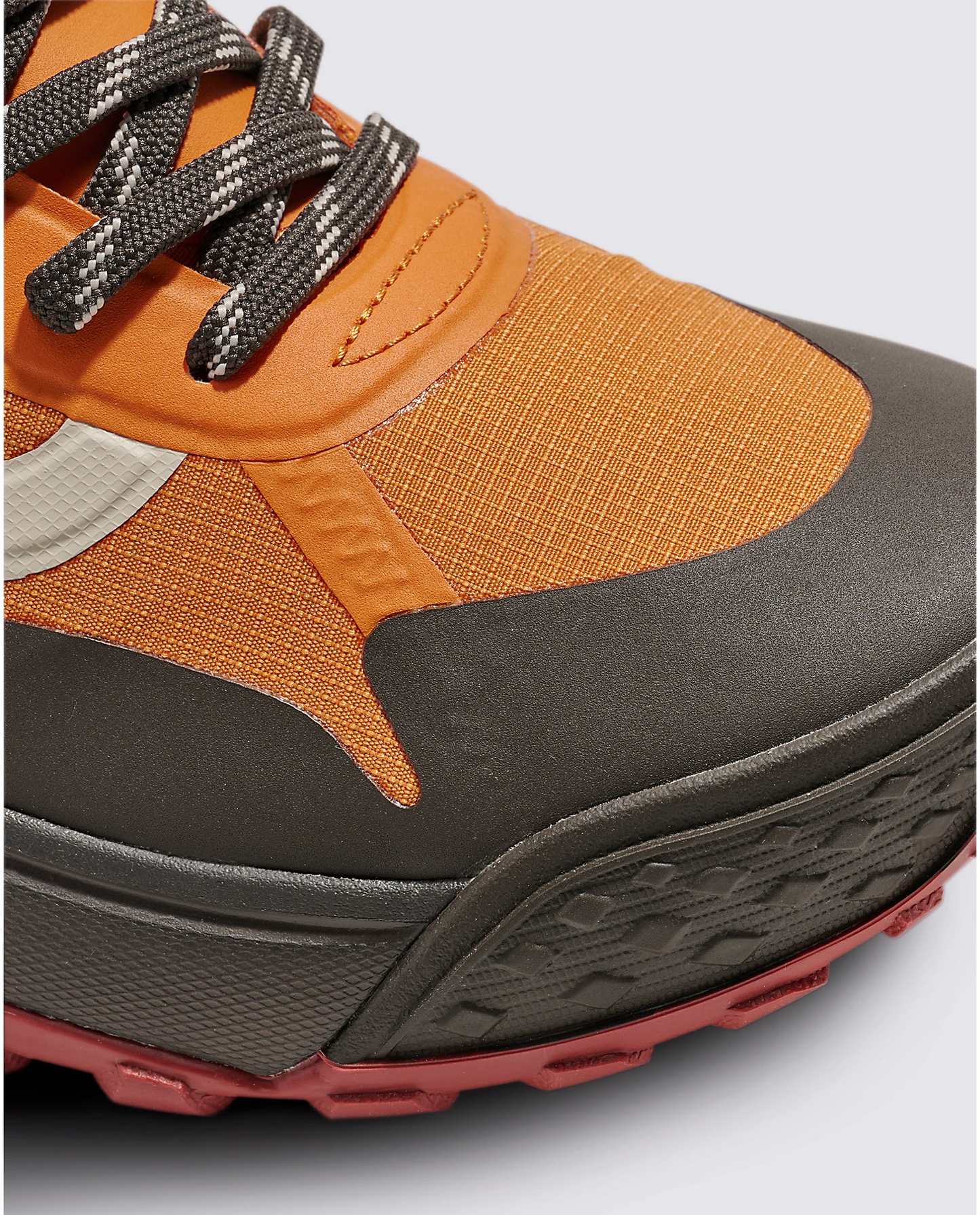 MTE Crosspath Sneakers - Premium Brand Shoes for Men and Women