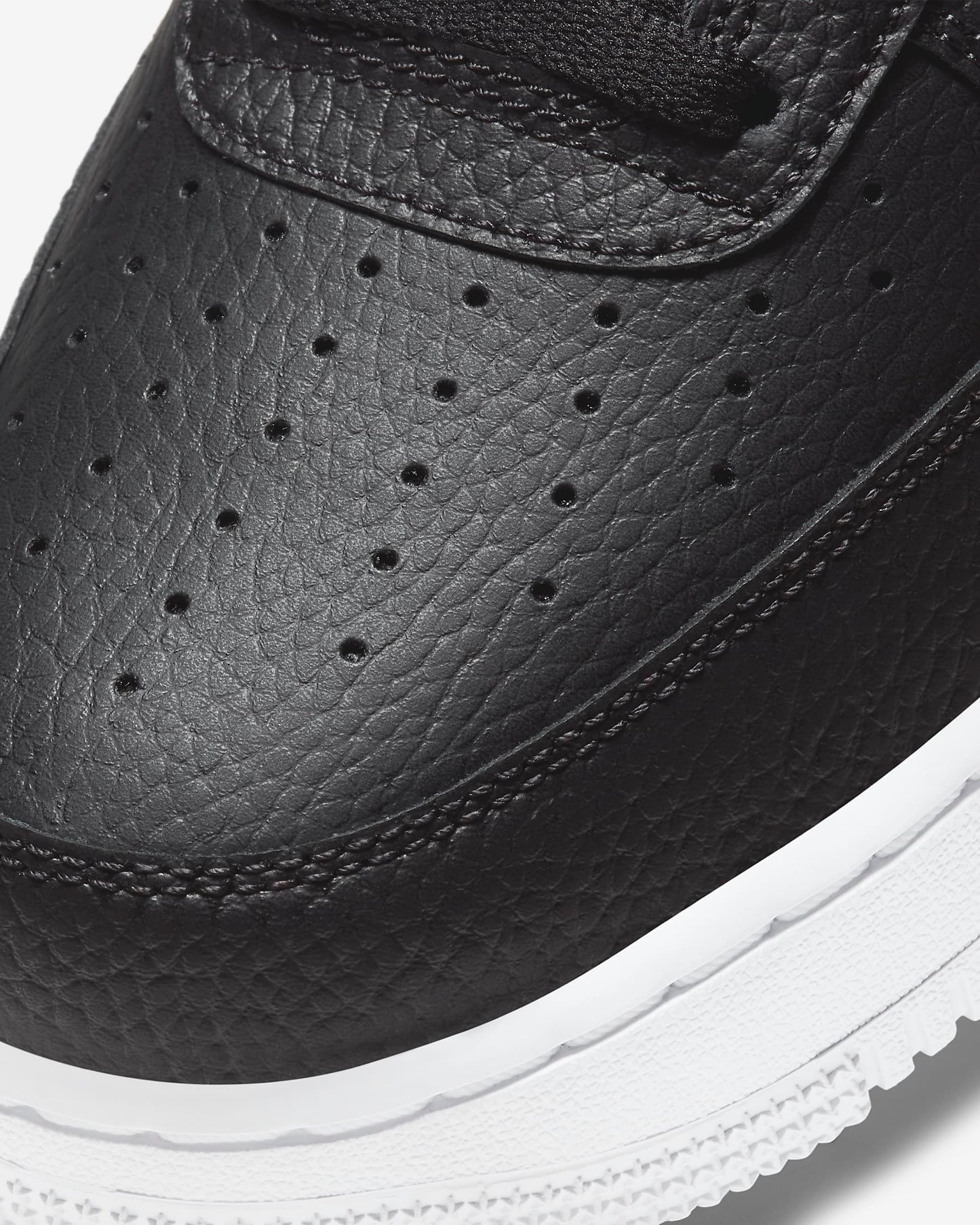 Air Force 1 '07 Sneakers - Premium Brand Shoes for Men and Women