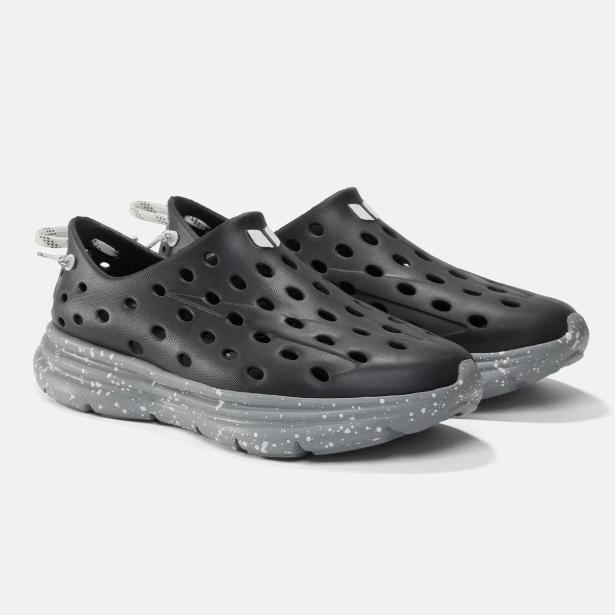 Revive Sneakers - Premium Brand Shoes for Men and Women