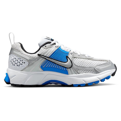 Big Kid's Nike Vomero 5 White/Metallic Silver (HF6998 105)