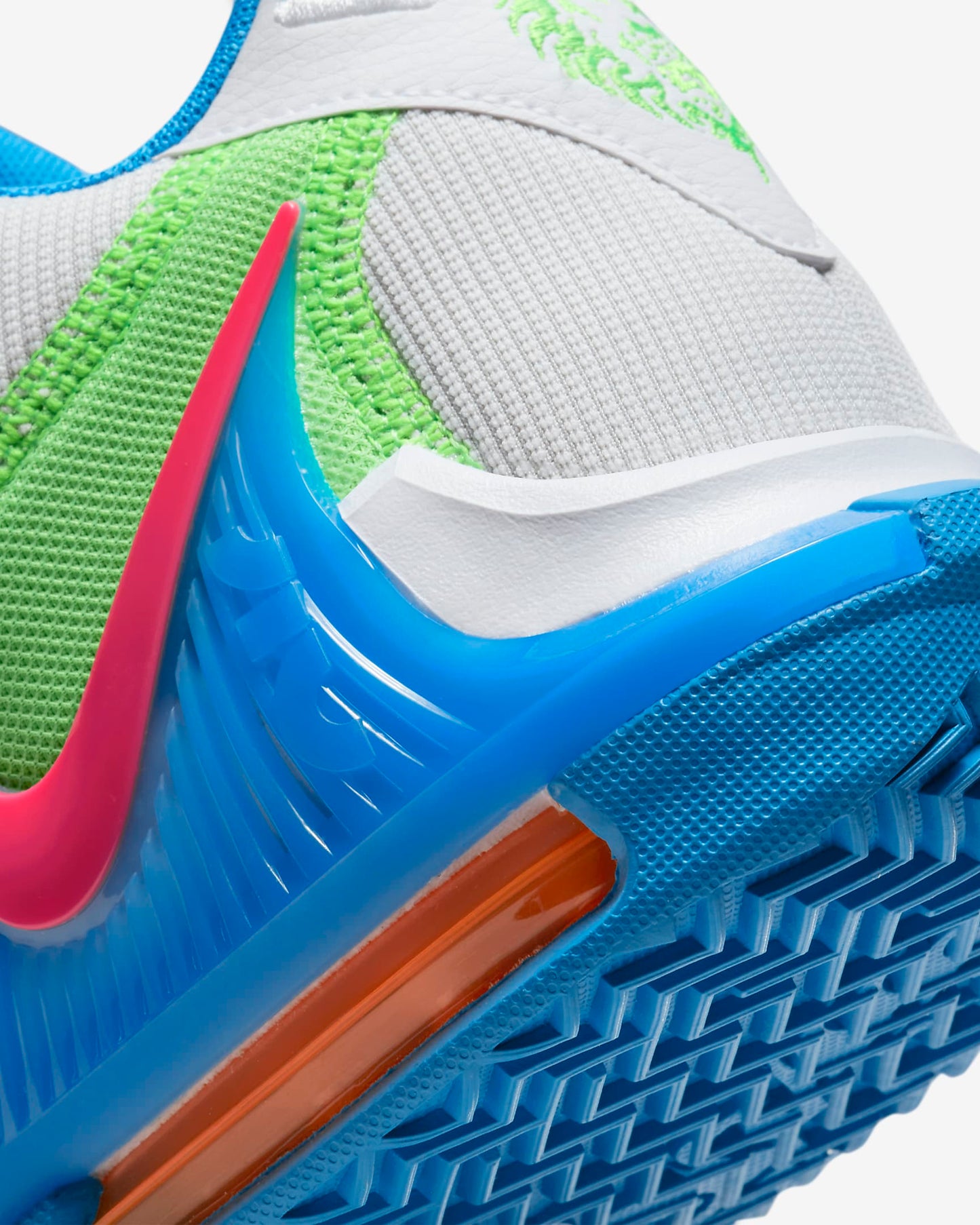 Lebron Witness 7 Sneakers - Premium Brand Shoes for Men and Women