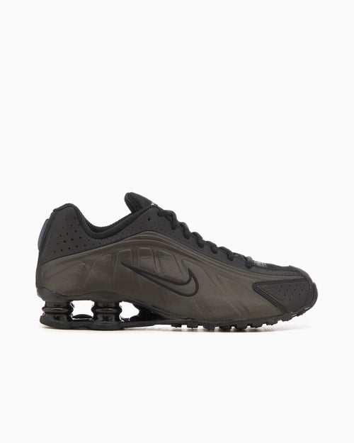 Nike Shox R4