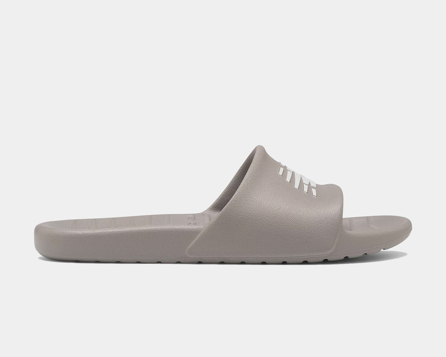 100 Sneakers - Premium Brand Shoes for Men and Women